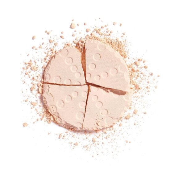 Revolution Makeup London Bake & Blot Powder – Lace New - Picture 3 of 5
